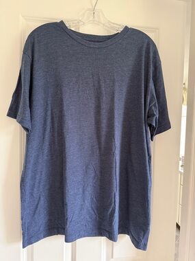 Men’s Kingsted Royalty Comfortable Tshirt Size XL